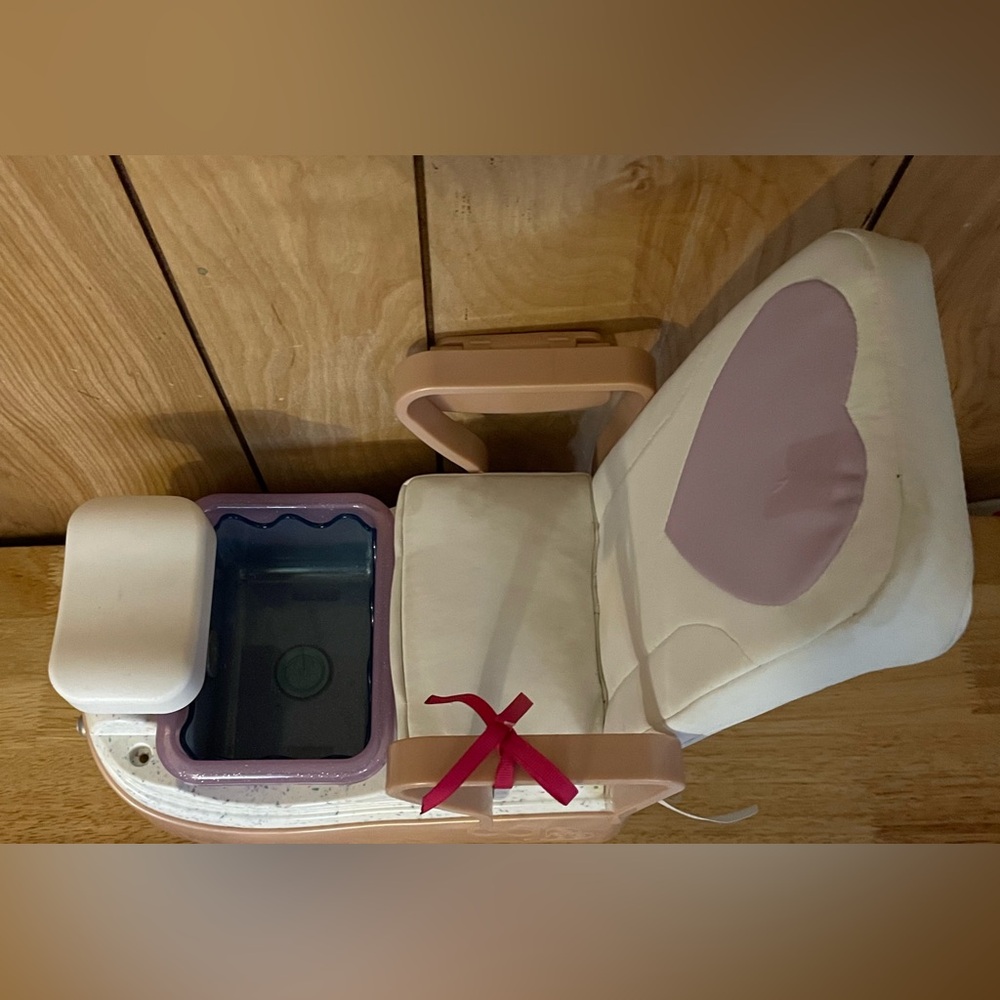 Our Generation Spa Chair For 18” Dolls Tested Chair Only